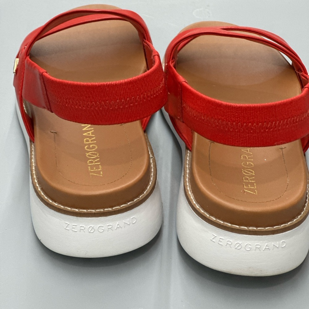 COLE HAAN- WOMENS
ZEROGRAND DOUBLE BAND SANDAL size 10 - Picture 5 of 6